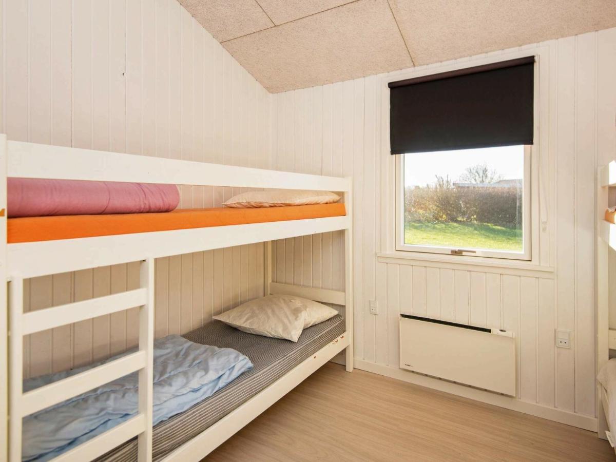 8 Person Holiday Home In B Rkop Egeskov  Kültér fotó